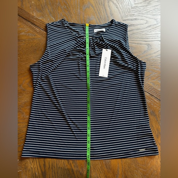 NWT-CALVIN KLEIN Sleeveless Top Size L - Picture 7 of 8
